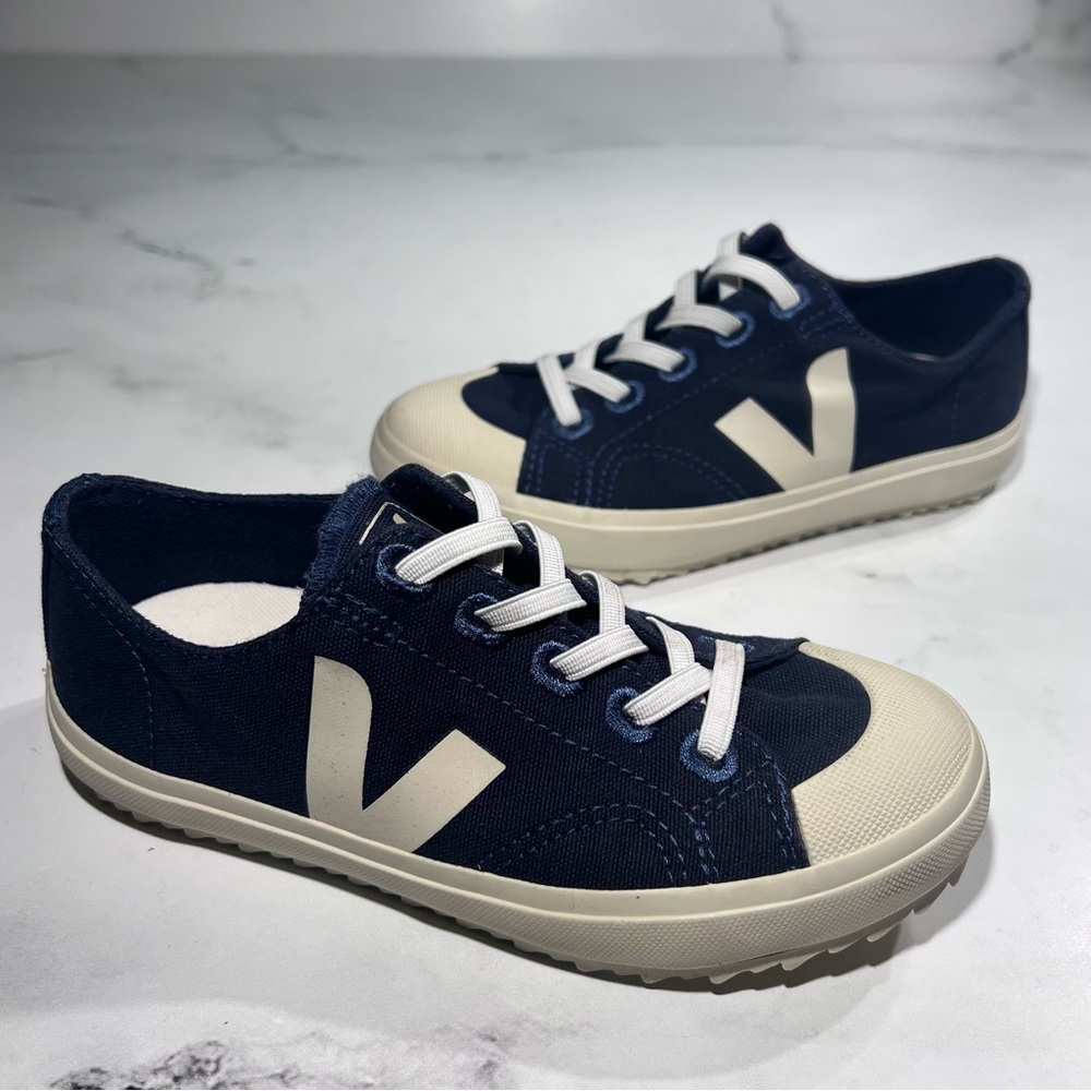 Veja Small Flip Canvas Marine Pierre Unisex Kids Sneakers
